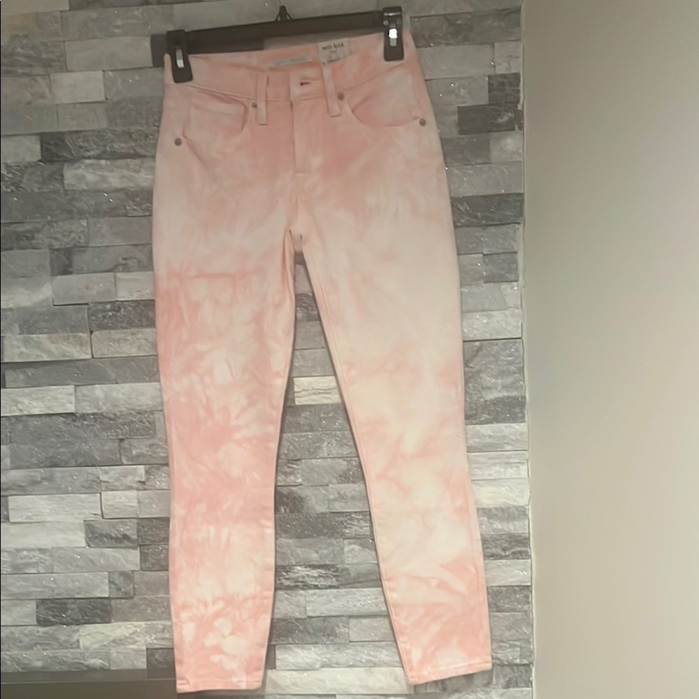 !!New Arrival!! Lucky Brand women’s jeans